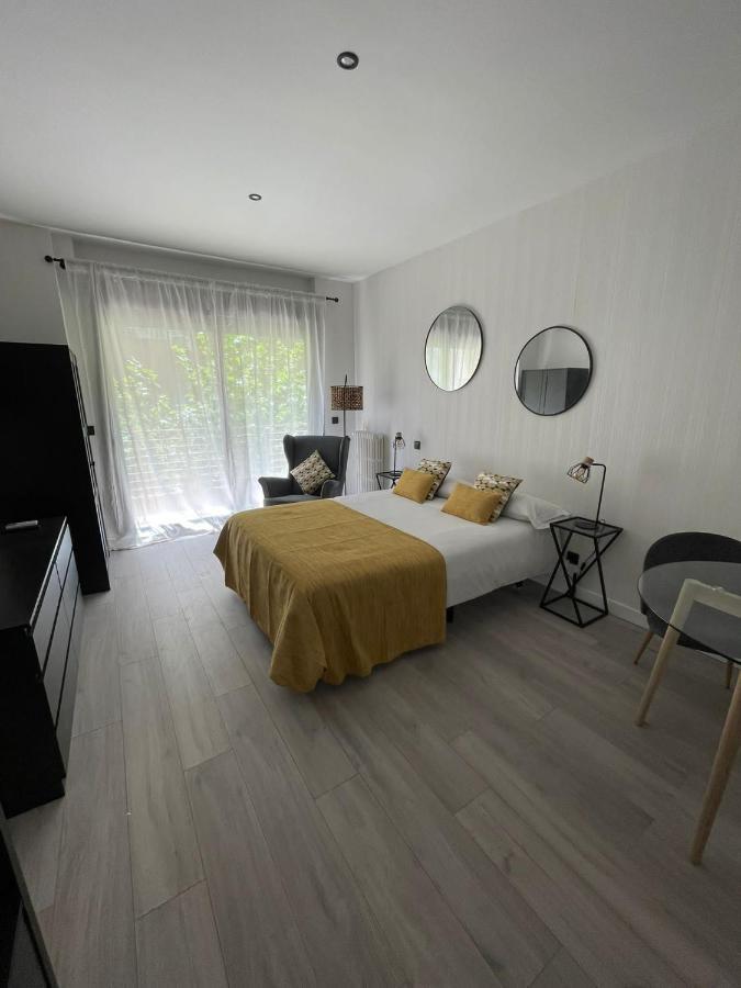 Arizonica Suites Chamartin Мадрид Екстериор снимка